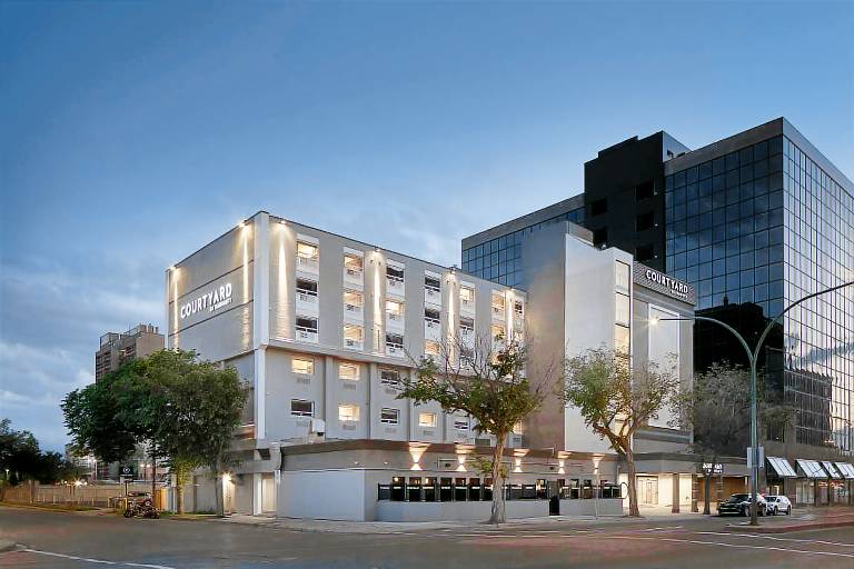 Courtyard by Marriott Regina Downtown in Regina, SK