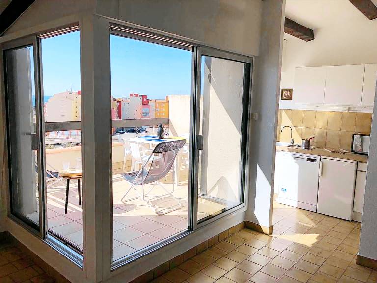 Holiday apartment with 2 rooms for 6 persons — photo 5