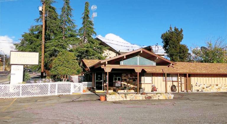 Holiday Lodge in Nevada City, CA