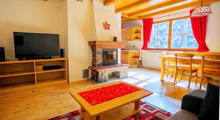 Rental apartment with pool in Maribor