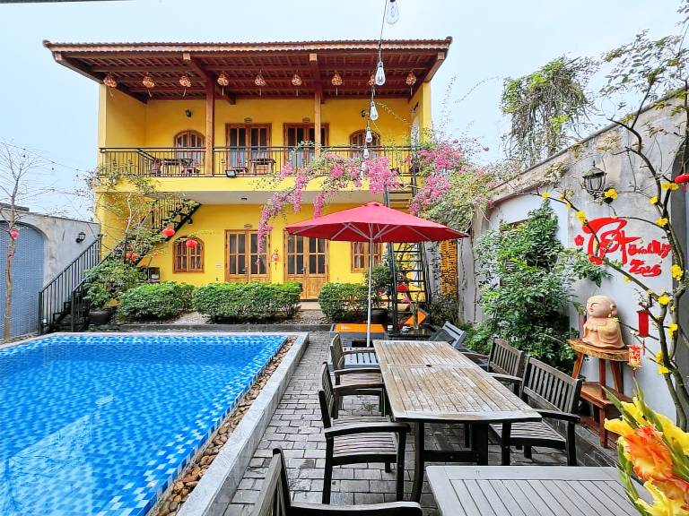 Vacation home with garden, pool & patio | Dogs allowed — photo 4