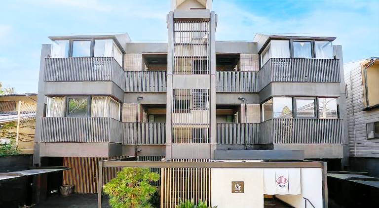 70 m&sup2; Apartment mit Hotelservice