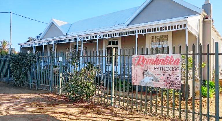 Romantika Guesthouse Accommodation