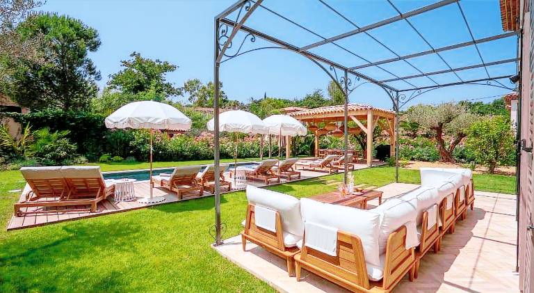 Fully equipped wonderful villa with barbeque, private pool & terrace | Beach nearby | Pet-friendly — photo 4