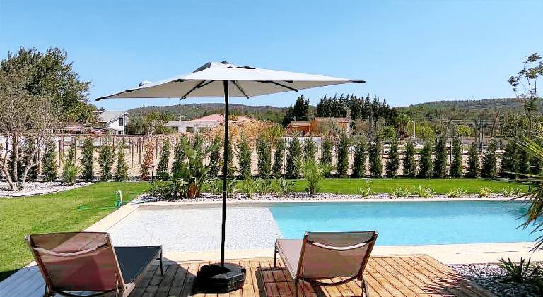 Villa with pool — photo 5