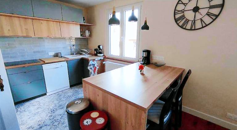 Gite des Quatre Vents 6 a 8 personnes proche Strasbourg au calme, jardin, ping pong, oeuf frais in Haguenau