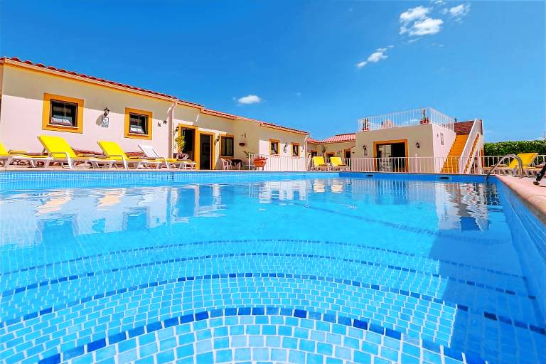 Bed and breakfast  Monte da Charneca