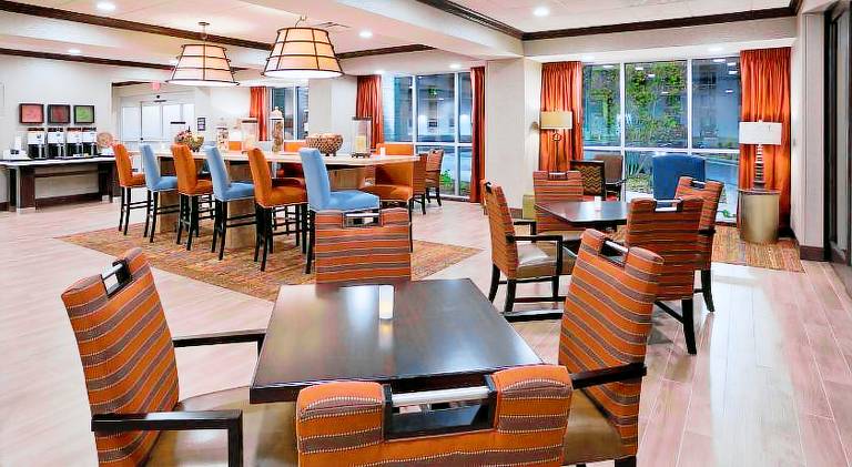 Hampton Inn Minneapolis Bloomington West — photo 4