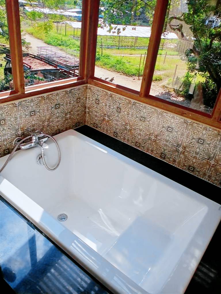 House with terrace, private pool & yard | Garden view — photo 2