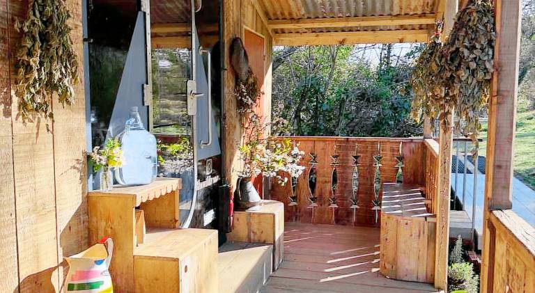 Vacation home with hot tub | Dogs allowed — photo 3