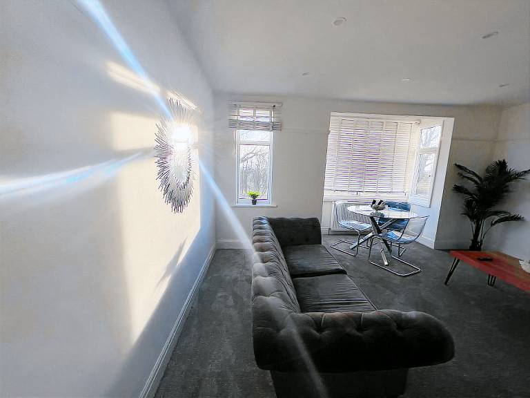 2 Bett Apartment mit Blick auf die Erl&ouml;sung