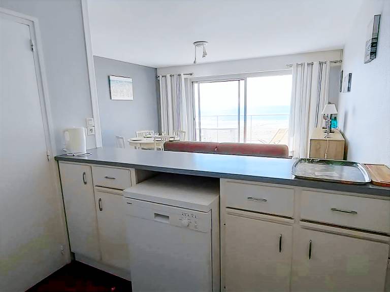 Apartment | Next to the beach | Dogs allowed — photo 3