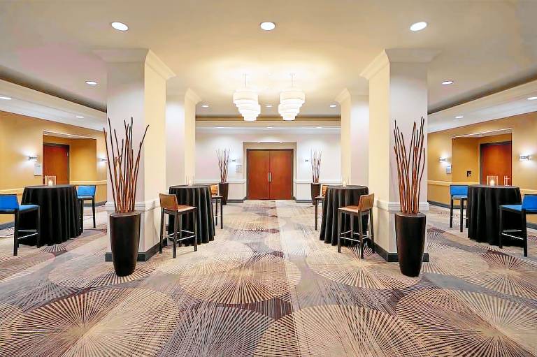 Courtyard by Marriott Downtown Toronto