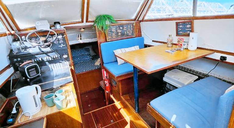 Lovely boat | Pets allowed — photo 3