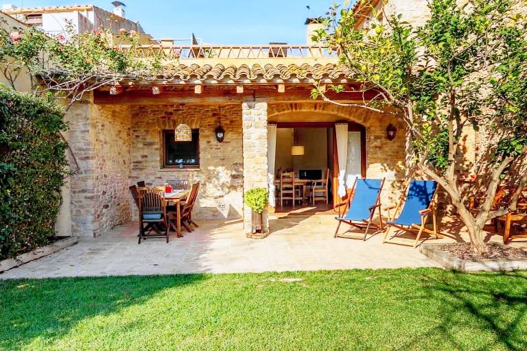 Casa Peratallada