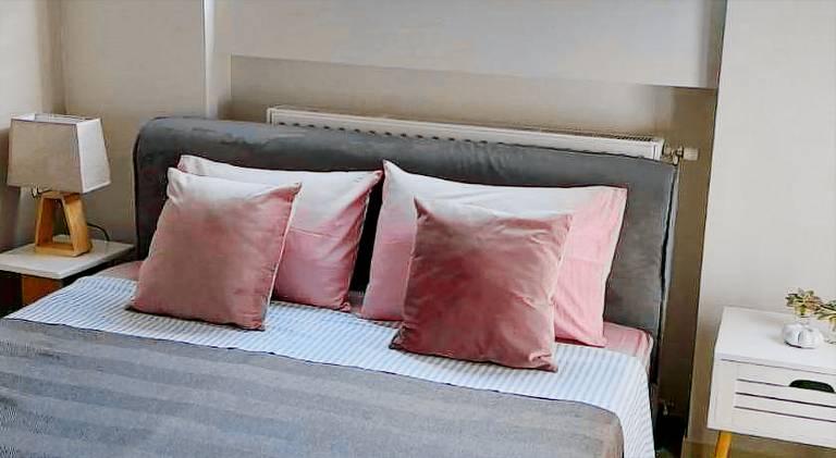 Apartment with patio in Chania