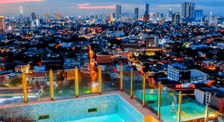Serviced apartment with patio & private pool | Good for workation — photo 4