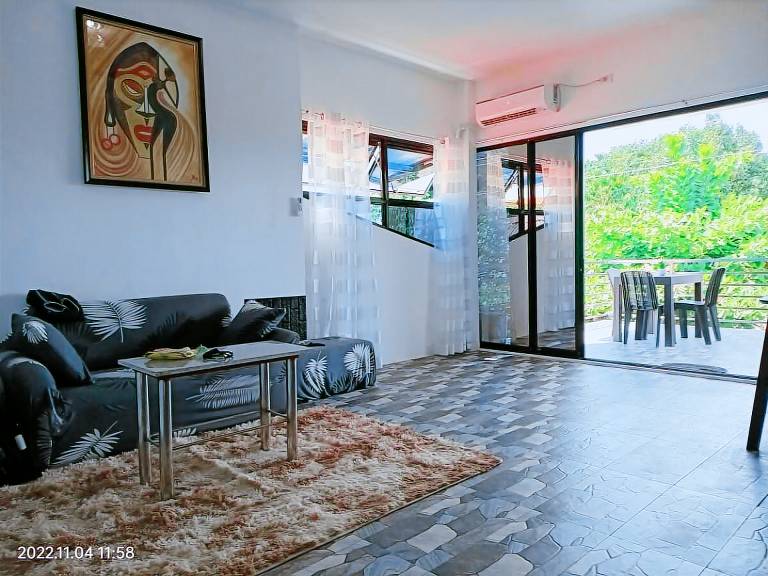 Villa with garden — photo 4