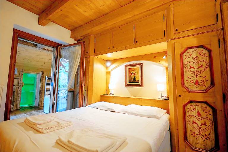 Fully equipped nice holiday apartment with hot tub, patio & sauna | Mountain view | Pet-friendly — photo 3