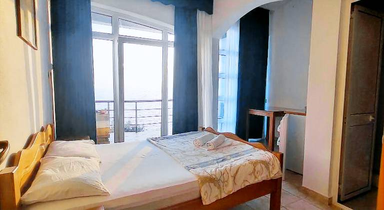 Holiday apartment with pool, garden & terrace | Pets allowed — photo 2