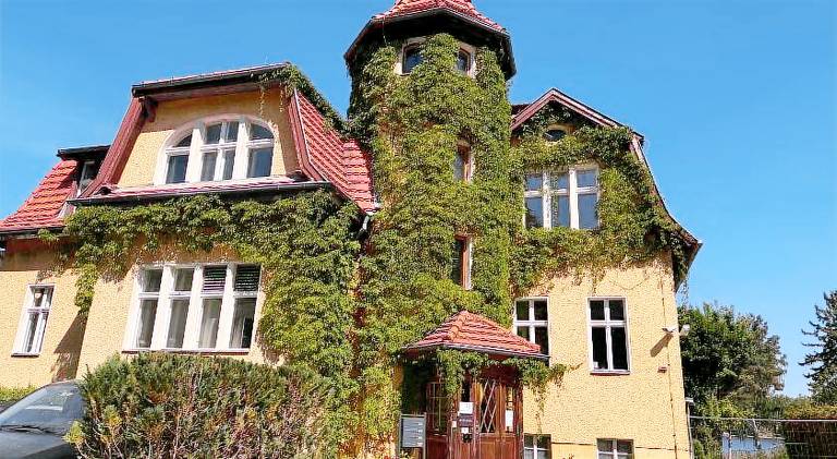 Bed & Breakfast  Erkner