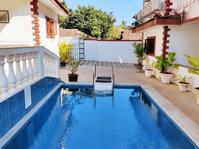 Villa Ozran Beach
