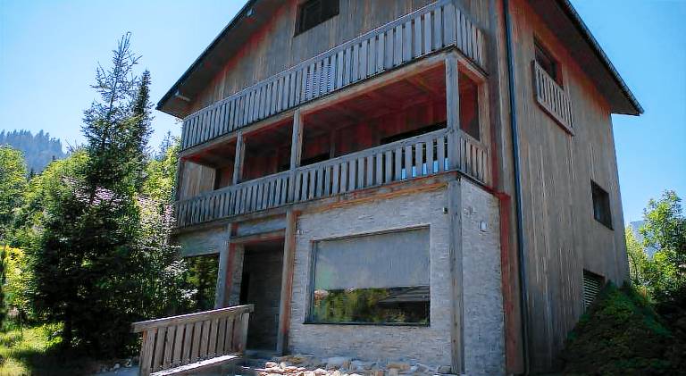 Apartment with patio | Ski nearby | Pets are welcome in Fribourg