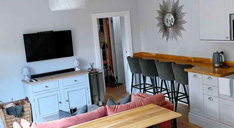 Beautiful apartment | Pets are welcome in Winchester