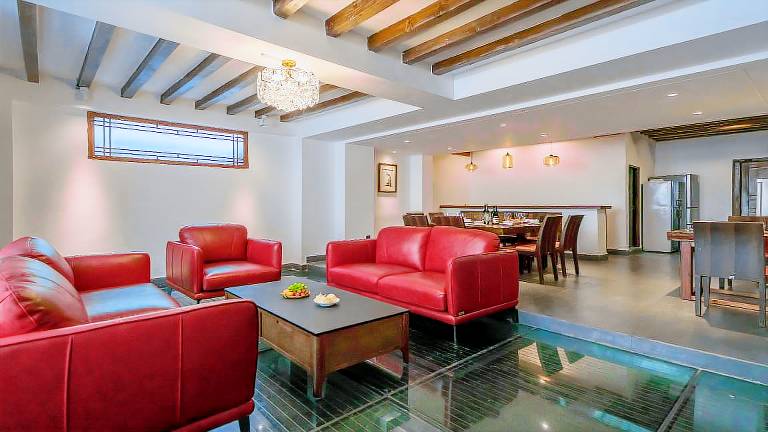 Children-friendly serviced apartment with barbecue, terrace & hot tub | Pets allowed — photo 2