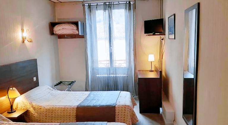 Logis Hotels - Hotel Le Boulevard in Castres