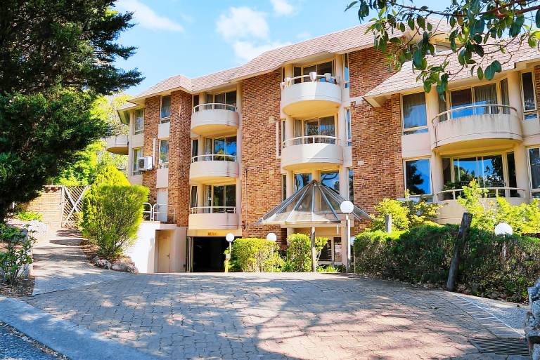 Apartment  Thornleigh