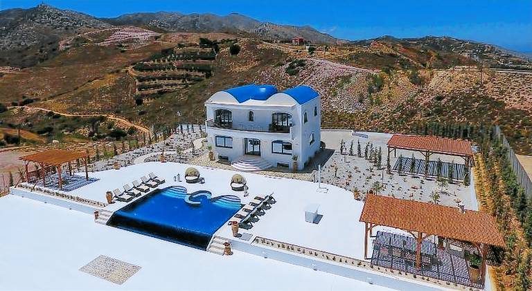 Villa Santorini, Wine Dark Sea Villas — photo 4