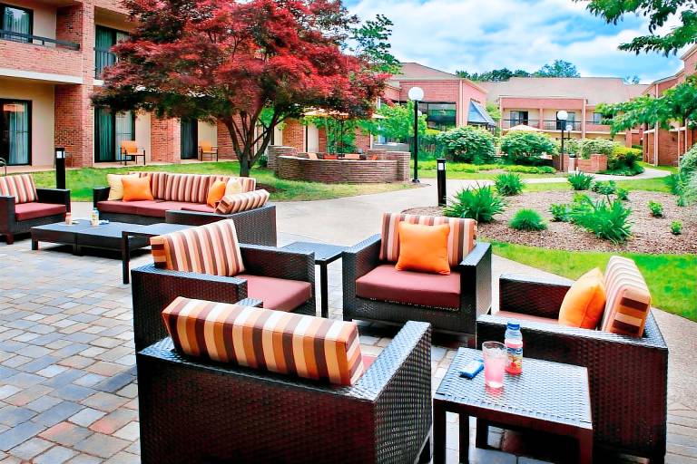 Courtyard by Marriott Hartford/Windsor Airport — photo 3