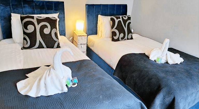Apartment | Near British Airways i360 — photo 2