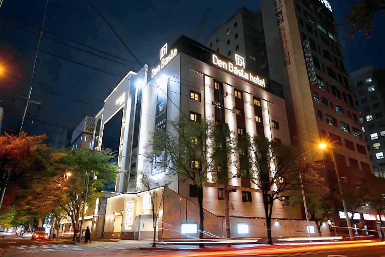 Denbasta Hotel Whamyung