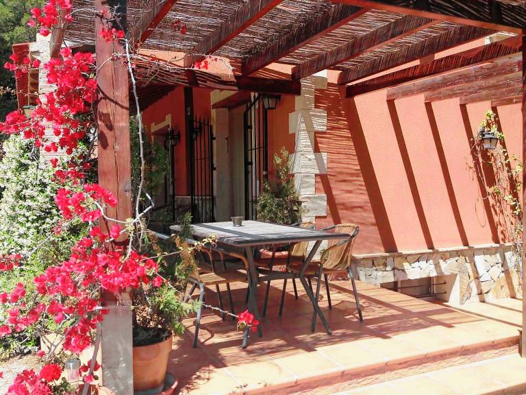 House with barbecue, terrace & private pool | Mountain view | Suitable for remote work — photo 4