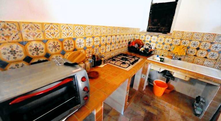 Ample vacation home | Pet-friendly — photo 3