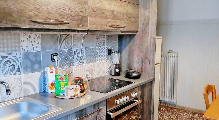 Holiday apartment with 2 rooms for 5 persons — photo 4