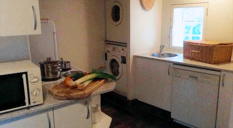 Farm with 2 rooms for 5 persons — photo 4