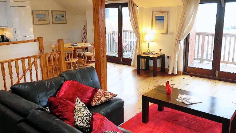 Penthouse 3 - Spacious Harbourside Apartment — photo 2