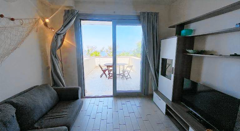 Rental apartment with pool — photo 2