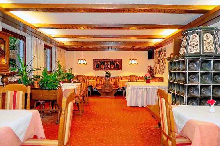 Family-friendly apartment with patio, yard & grill | Lake view | Pet-friendly in Millstatt