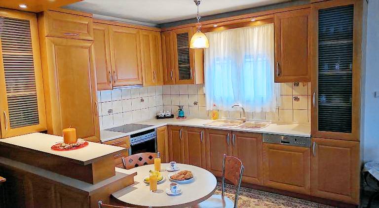 Holiday apartment with barbecue & patio in Thasos
