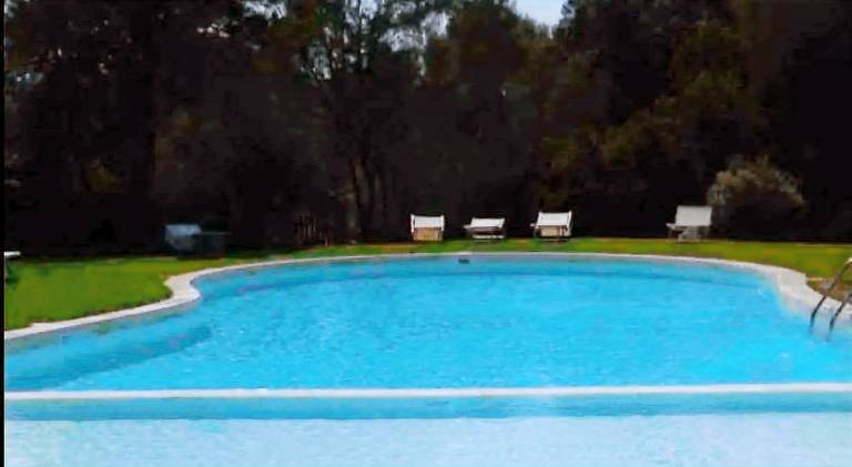 Apartment with private pool & terrace — photo 5