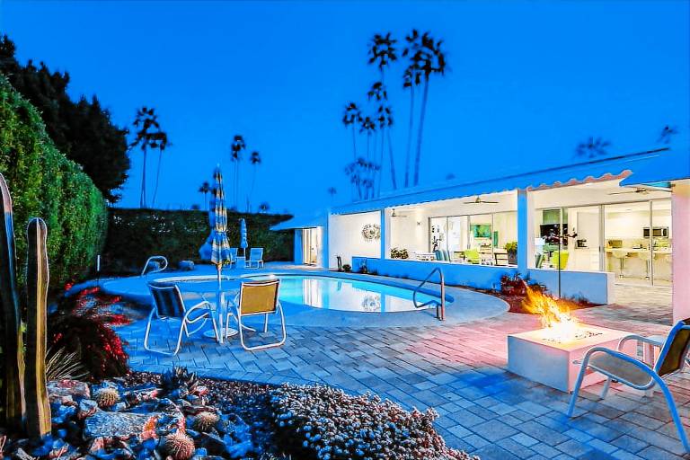 Casa  Deepwell Estates