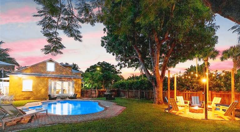 Vacation home with pool | Pets allowed — photo 5