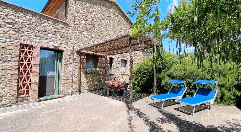 Nice holiday apartment | Dogs allowed in Bibbona