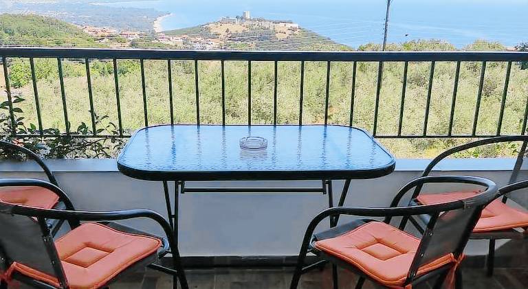 Thea apartments 3 in Dio-Olympos