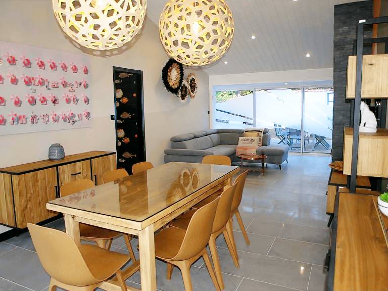 Pleasant vacation home with garden | Pet-friendly — photo 3