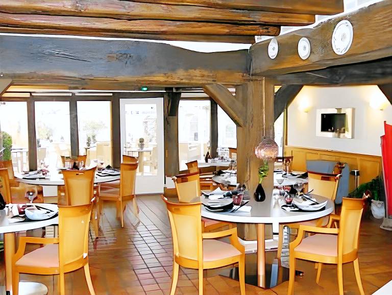 Auberge Du Cheval Blanc - Teritoria — photo 3